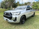 2020 TOYOTA Hilux