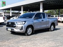 2023 TOYOTA Hilux