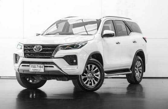 2021 TOYOTA Fortuner