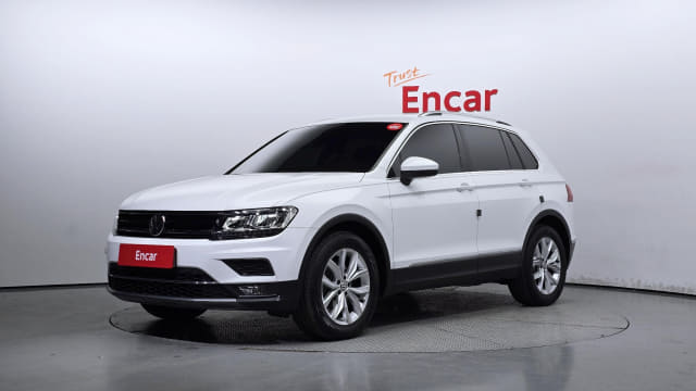 2020 VOLKSWAGEN Tiguan