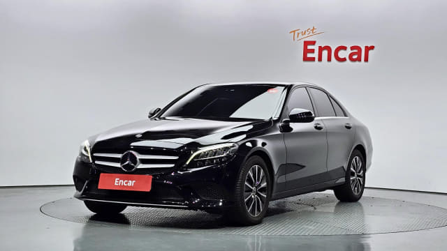 2019 MERCEDES-BENZ C-Class
