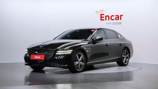 2023 Genesis G80
