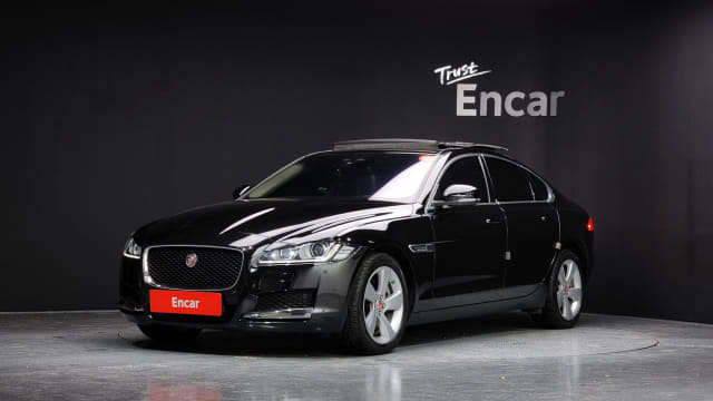 2018 JAGUAR XF