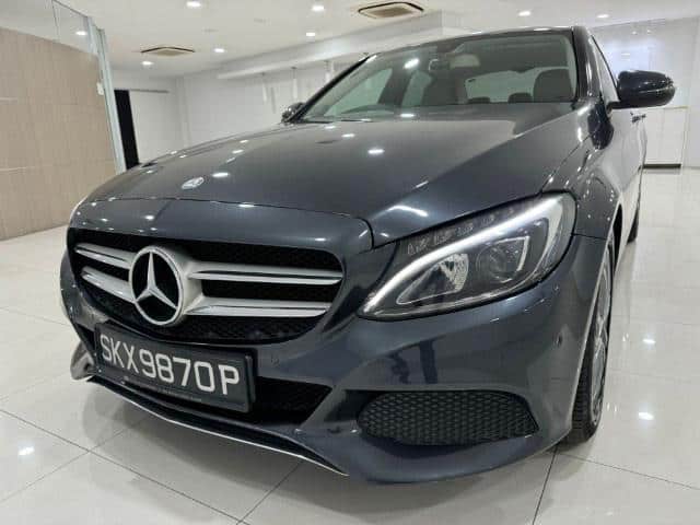 2016 MERCEDES-BENZ C-Class
