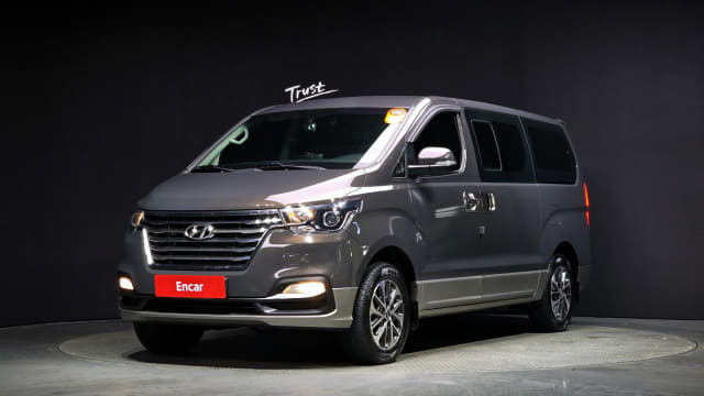 2019 HYUNDAI Grand Starex
