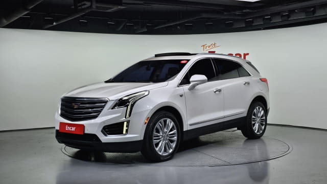2018 CADILLAC XT5