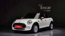 2019 Mini Cooper, 