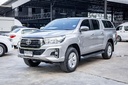 2019 TOYOTA Hilux