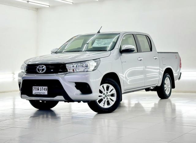 2018 TOYOTA Hilux