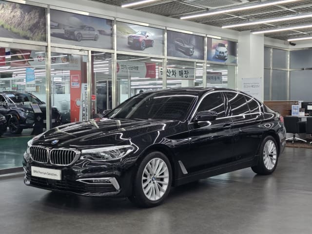 2019 BMW 5 Series