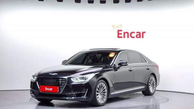 2018 Genesis EQ900