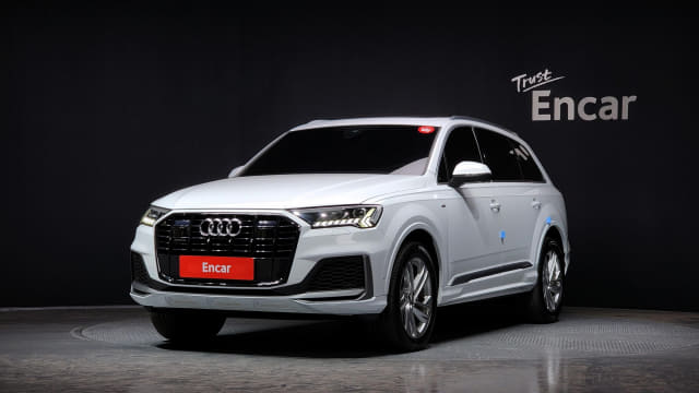 2020 AUDI Q7