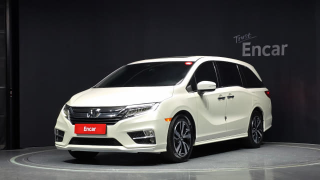 2018 HONDA Odyssey