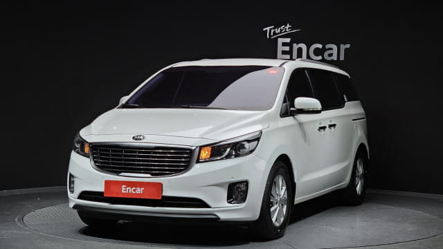 2017 KIA Carnival