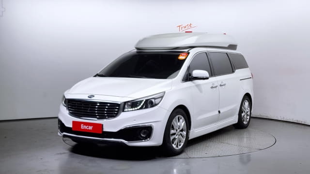 2017 KIA Carnival