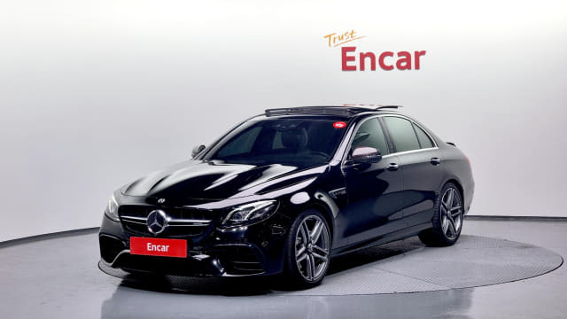 2017 MERCEDES-BENZ E-Class