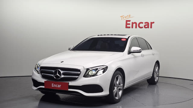 2018 MERCEDES-BENZ E-Class