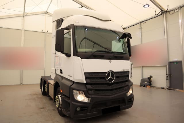 2017 MERCEDES-BENZ ACTROS