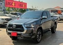 2022 TOYOTA Hilux