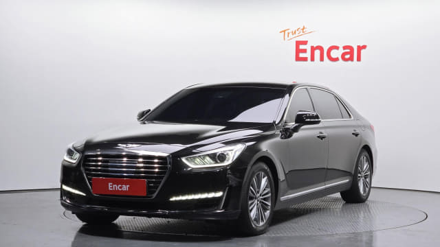 2018 Genesis EQ900, 