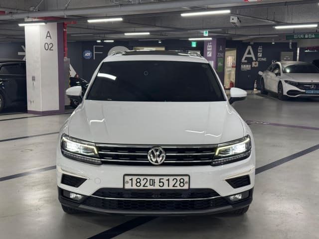 2020 VOLKSWAGEN Tiguan