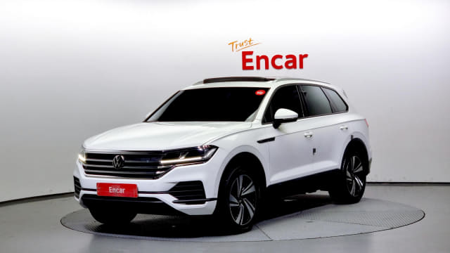 2021 VOLKSWAGEN Touareg
