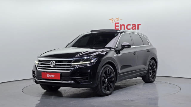 2020 VOLKSWAGEN Touareg, 