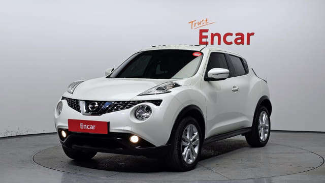 2017 NISSAN JUKE