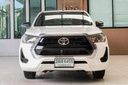 2021 TOYOTA Hilux