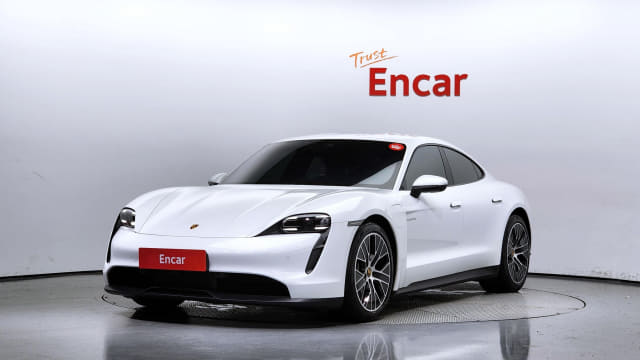 2022 Porsche Taycan