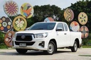2020 TOYOTA Hilux