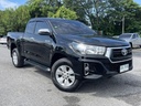 2019 TOYOTA Hilux