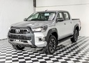 2025 TOYOTA Hilux