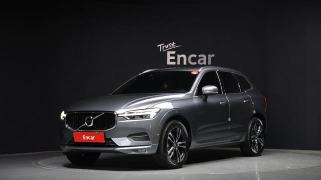 2018 VOLVO XC60