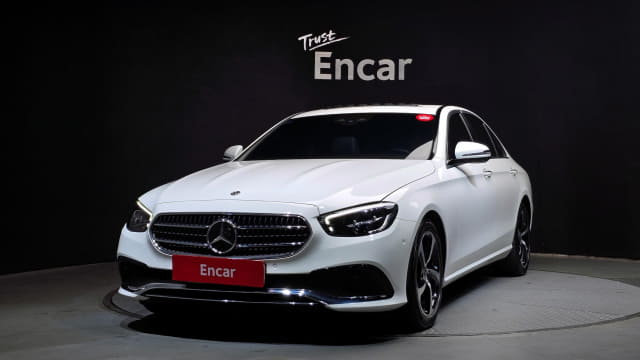 2021 MERCEDES-BENZ E-Class