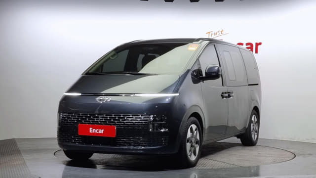 2022 HYUNDAI Staria