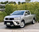 2019 TOYOTA Hilux