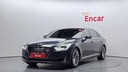2017 Genesis EQ900