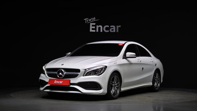 2018 MERCEDES-BENZ CLA-Class