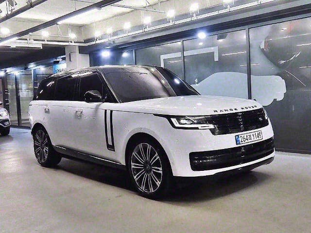 2023 LAND ROVER Range Rover
