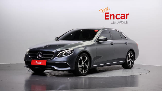 2020 MERCEDES-BENZ E-Class