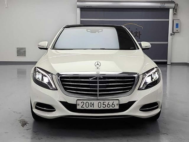 2016 MERCEDES-BENZ S-Class