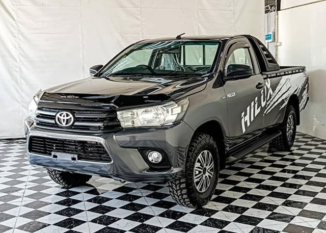 2018 TOYOTA Hilux