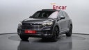 2021 VOLKSWAGEN Touareg