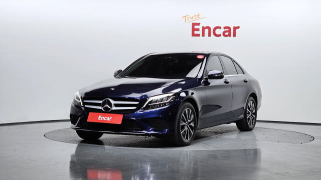 2019 MERCEDES-BENZ C-Class