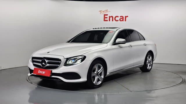 2018 MERCEDES-BENZ E-Class