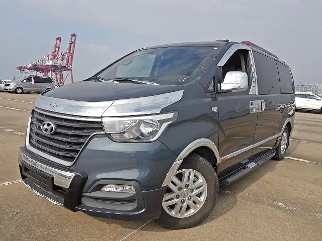 2019 HYUNDAI The New Grand Starex