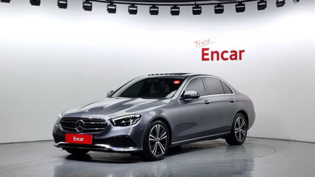 2021 MERCEDES-BENZ E-Class