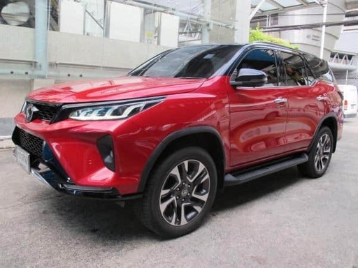 2023 TOYOTA Fortuner