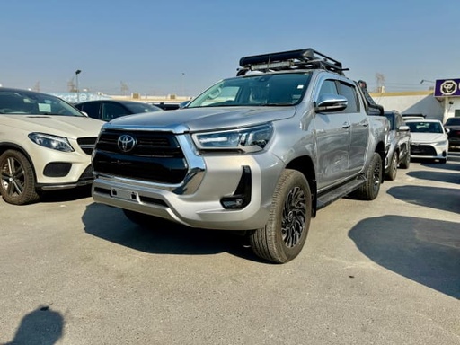 2020 TOYOTA Hilux
